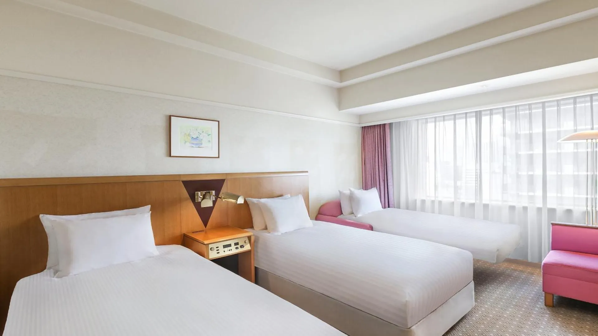 Grand Mercure Sapporo Odori Park 5*,  Japan