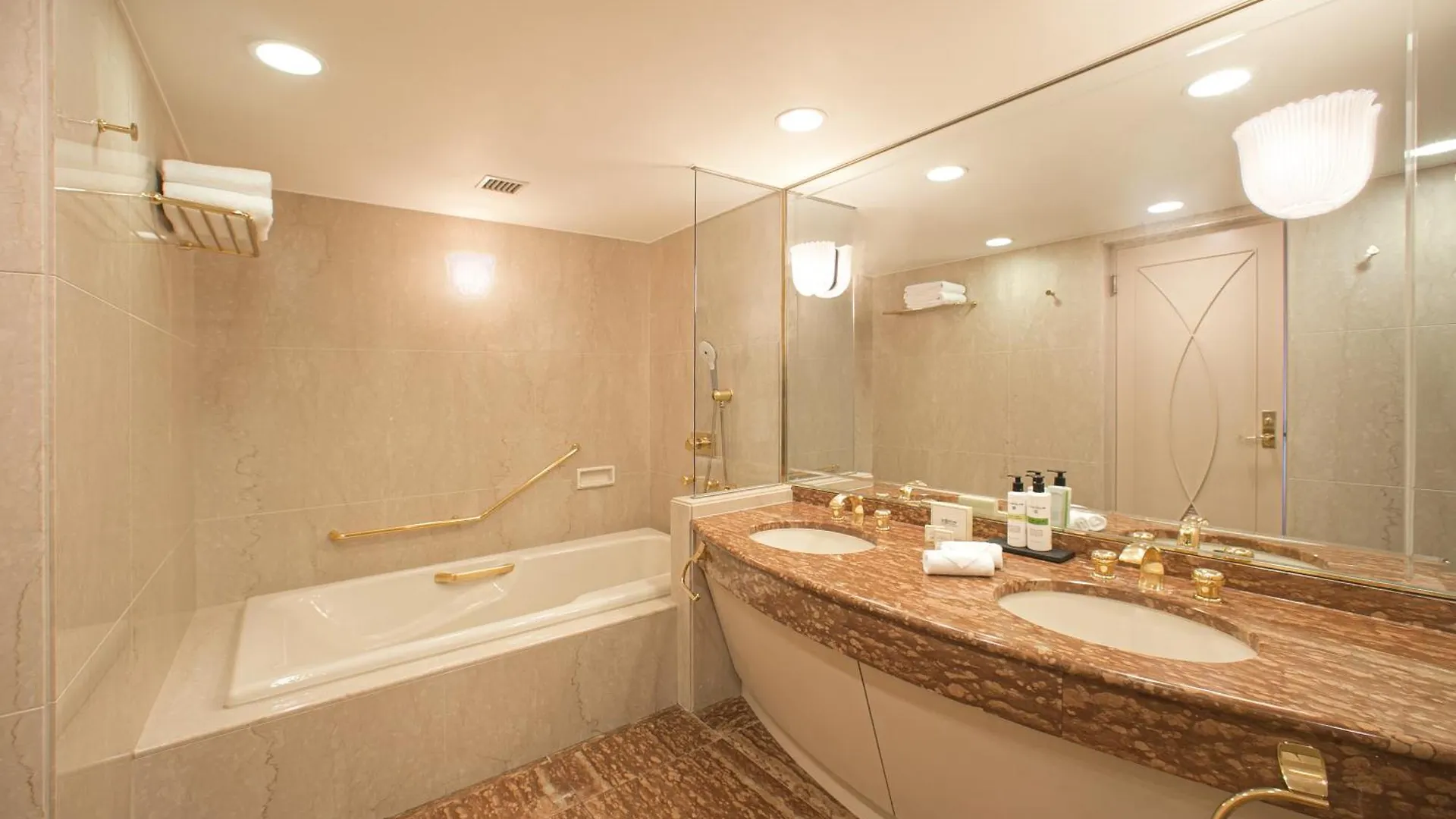 Hotel Grand Mercure Sapporo Odori Park