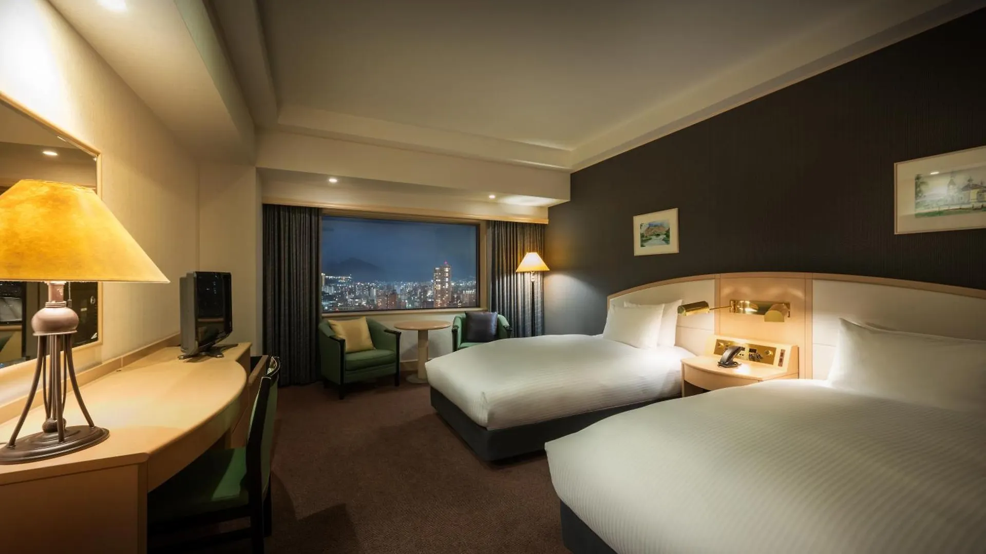 Grand Mercure Sapporo Odori Park 5*,  Japan